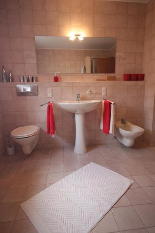 Bothe Apartment